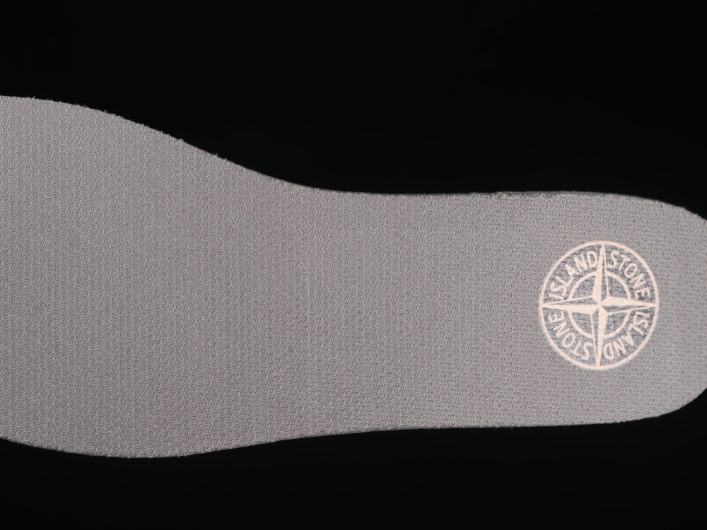 NB 574 Legacy x Stone Island 'Steel Blue' - Image 14