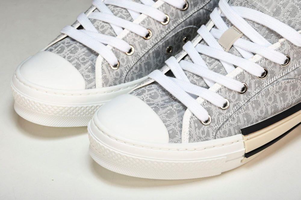D1or B23 Skater Low 'Oblique' - Image 20