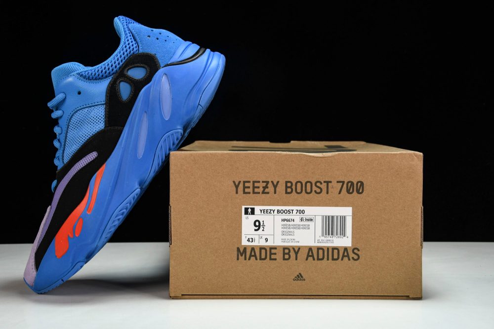Yzy Boost 700 Hi-Res Blue - Image 26