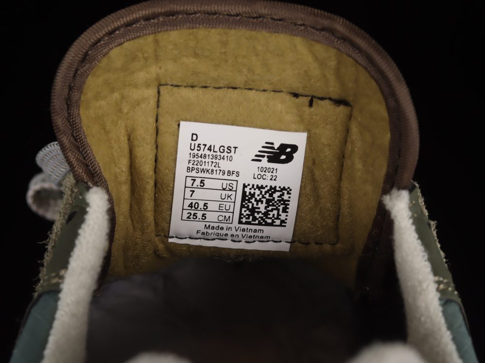 NB 574 Legacy x Stone Island 'Steel Blue' - Image 12