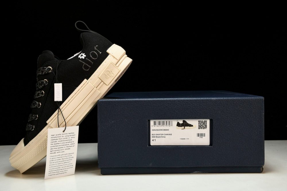 D1or B23 Skater Low x ERL 'Black Canvas' - Image 23