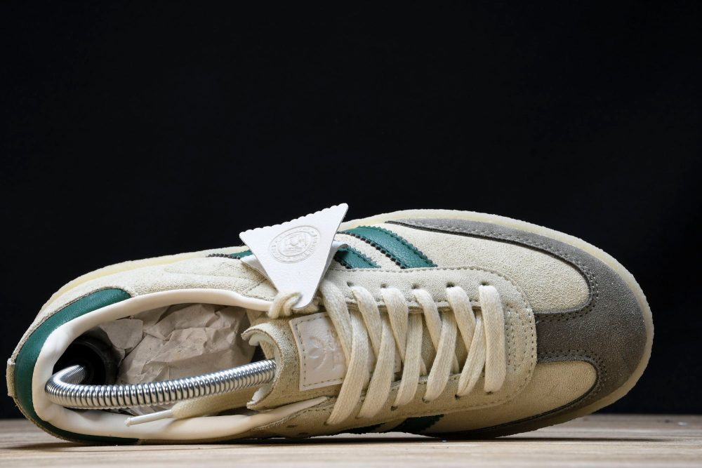 AD x Clarks '8th Street Samba' by Ronny Fieg 'White Green' - Image 4