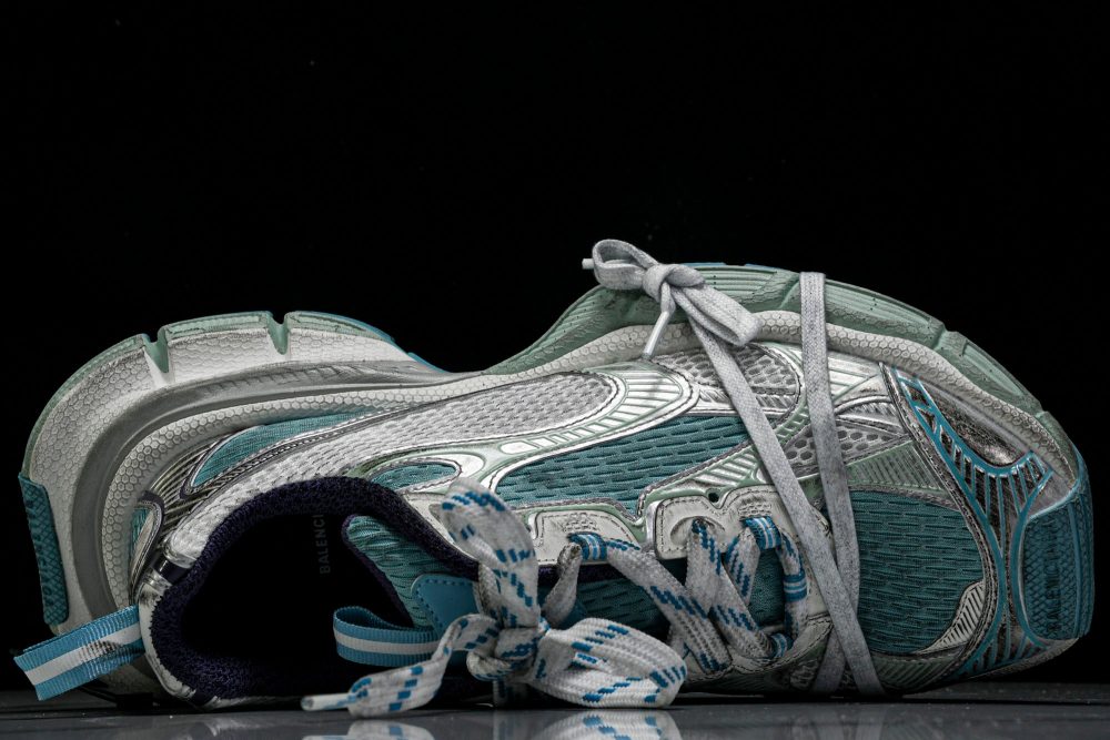 3XL Sneaker 'White Light Blue' - Image 4