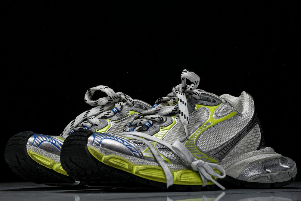 3XL Sneaker 'White Yellow Blue' - Image 2