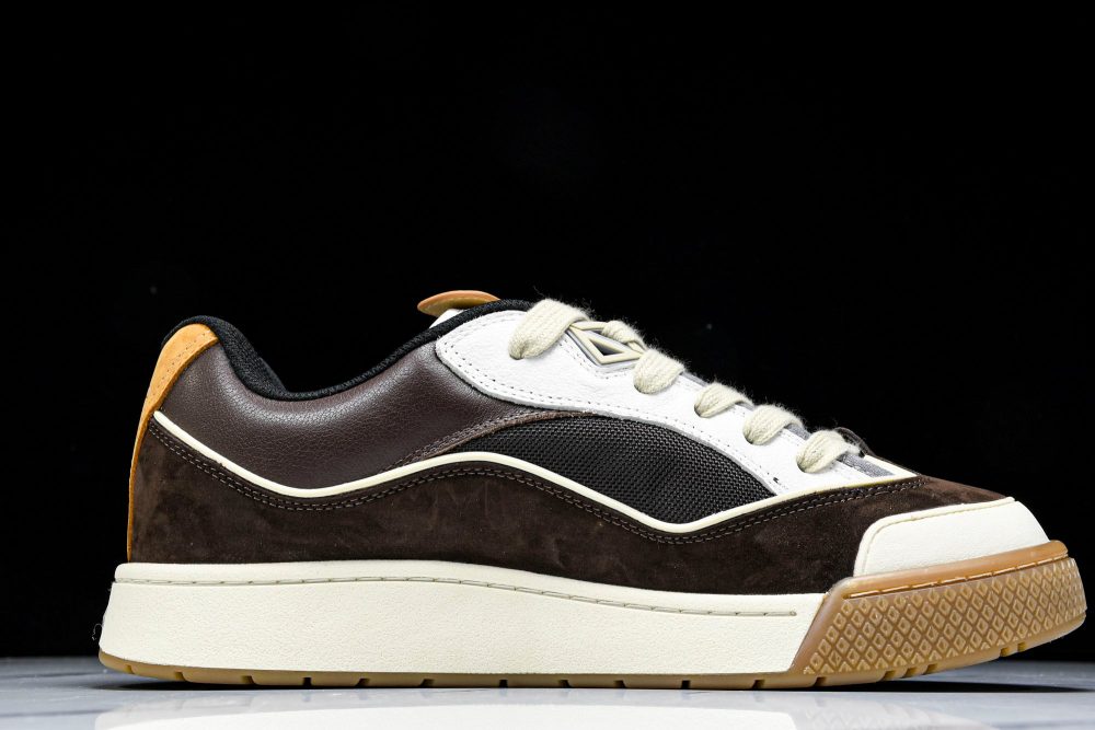 Travis Scott x D1or B713 Cactus Jack 'Mocha Cream' - Image 3
