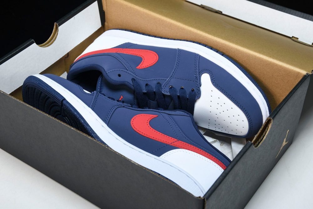 AJ1 Low ‘USA’ - Image 22