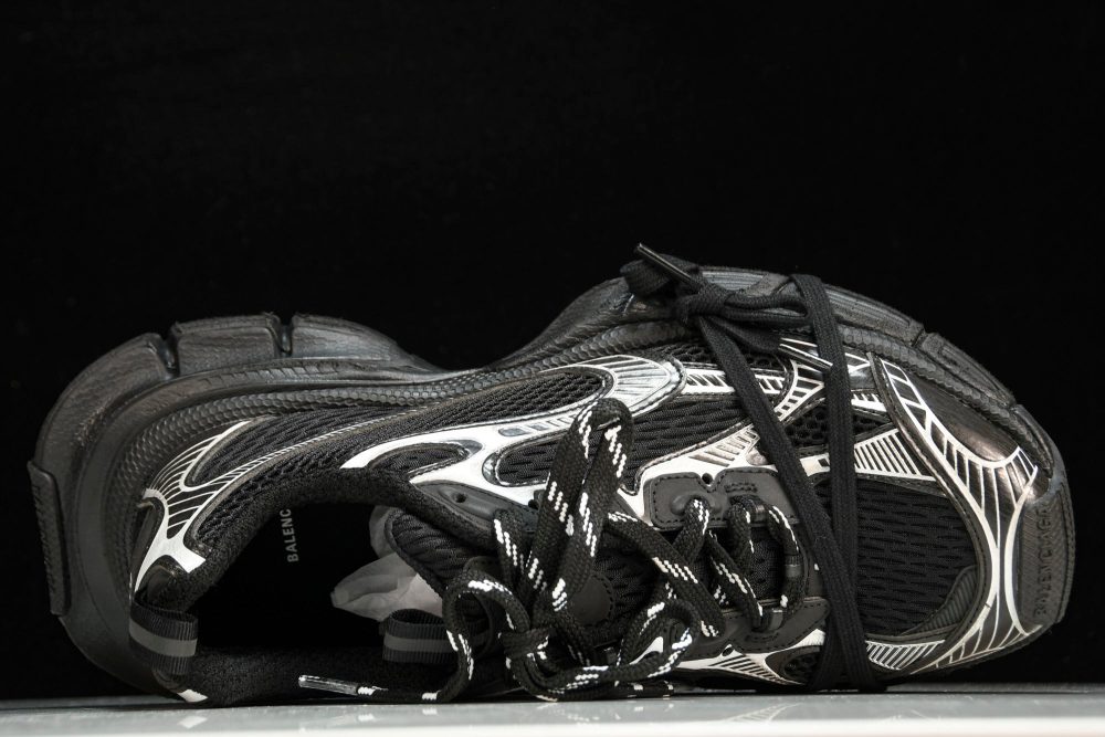 3XL Sneaker 'Black White' - Image 4