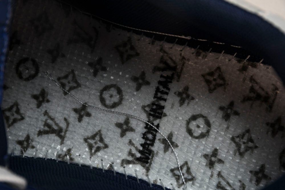 Louis Vuittоп Trainer Low 'Signature White Marine' - Image 16