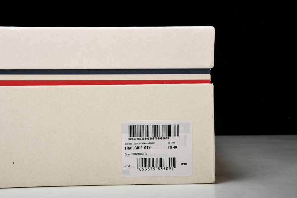 Moncler Trailgrip GTX 'White Grey' - Image 28