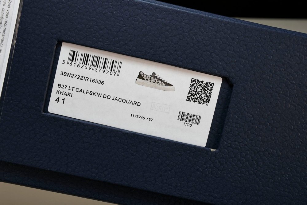 D1or B33 'Khaki Oblique' - Image 31