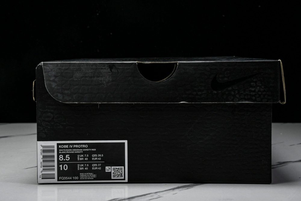 Kobe 4 Protro 'Gold Medal' - Image 28