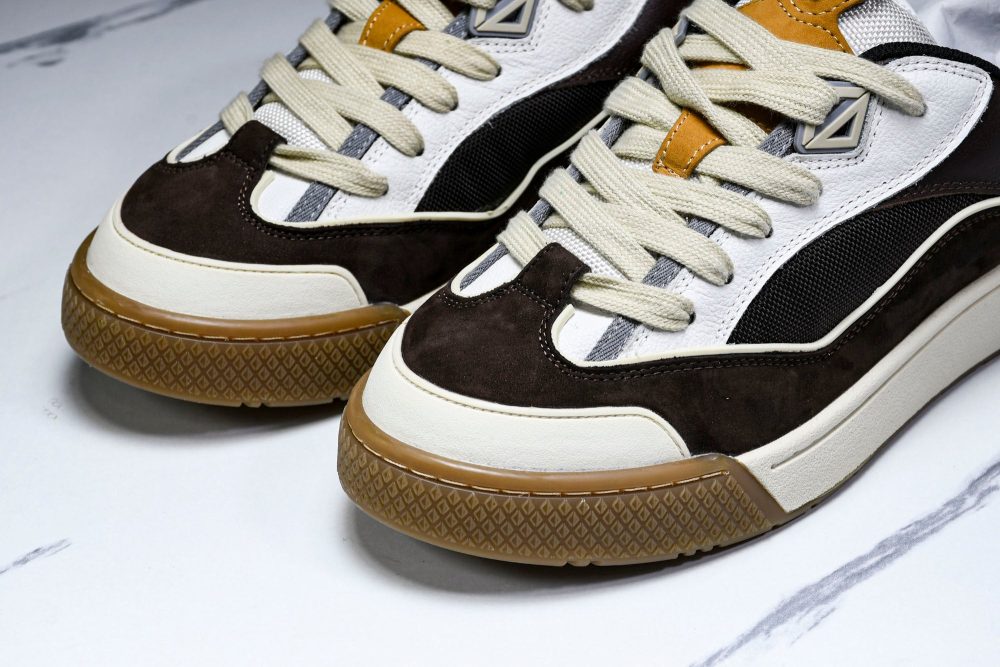 Travis Scott x D1or B713 Cactus Jack 'Mocha Cream' - Image 16