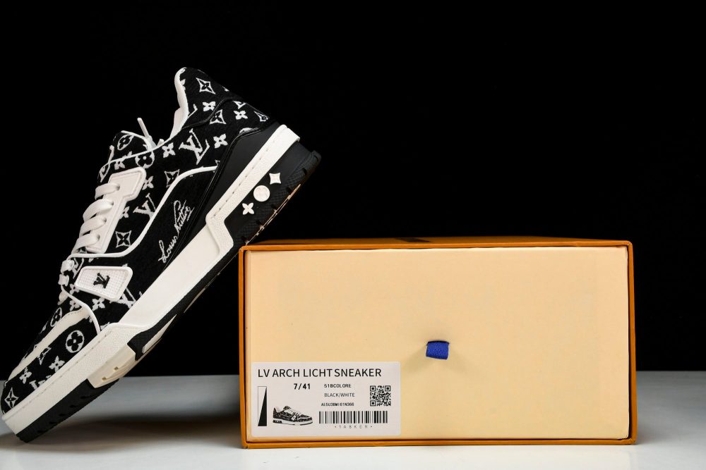 Louis Vuittоп Trainer Low 'Black Monogram Textile' - Image 23