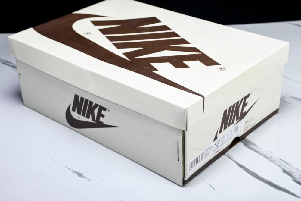 Travis Scott AJ1 Retro Low OG 'Dark Pony' - Image 28