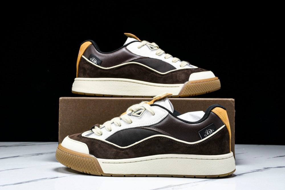 Travis Scott x D1or B713 Cactus Jack 'Mocha Cream' - Image 19