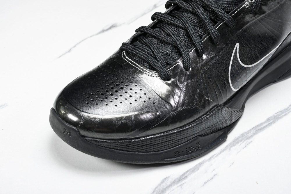 Kobe 5 'Blackout' - Image 9