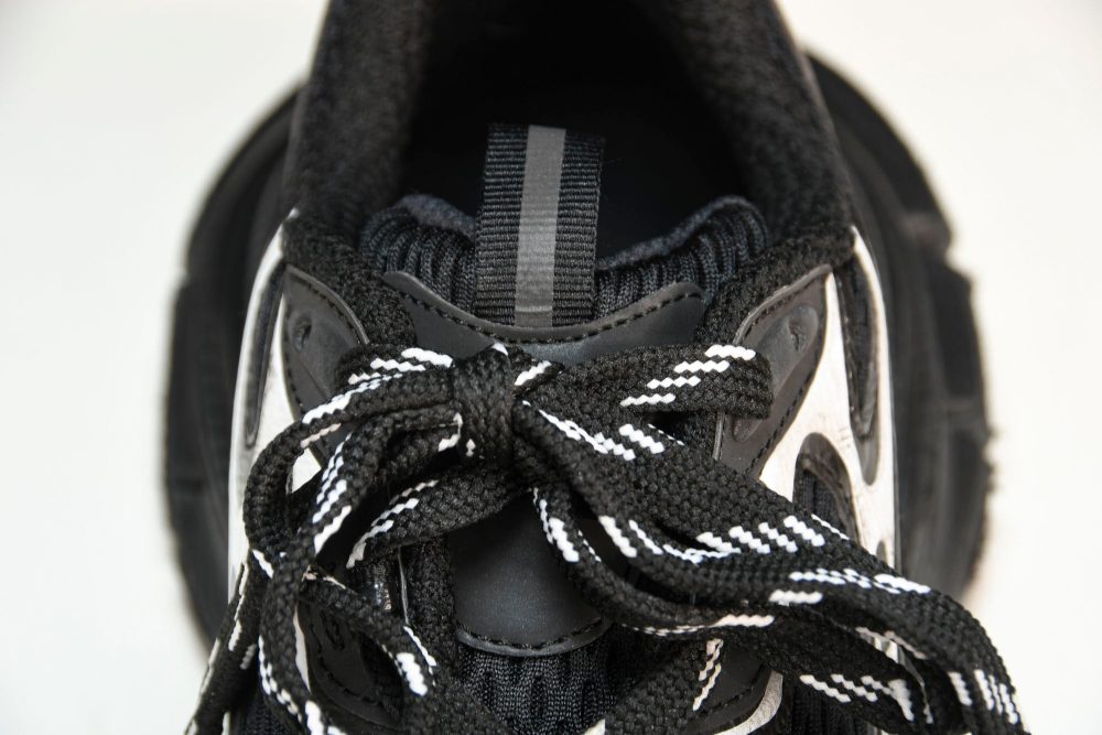 3XL Sneaker 'Black White' - Image 11