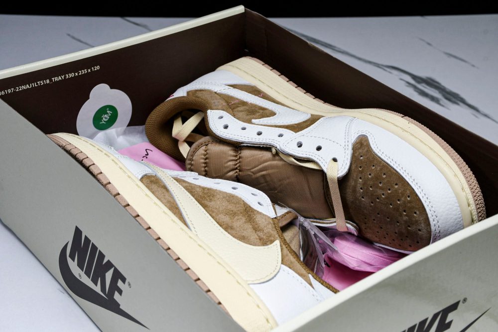 Travis Scott AJ1 Retro Low OG 'Sail Shy Pink' - Image 22