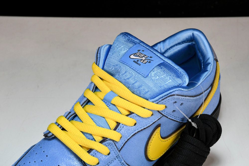Powerpuff Girls x SB Dnk Low 'Bubbles' - Image 10