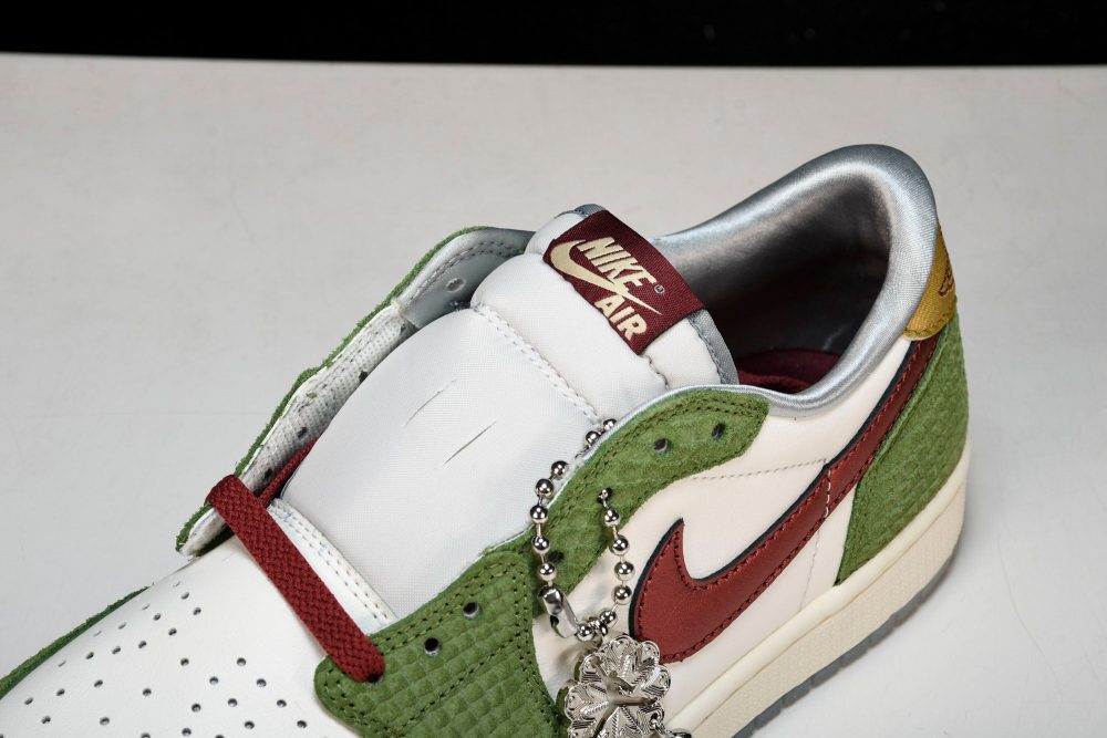 AJ1 Retro Low OG Year of the Dragon (2024) - Image 10