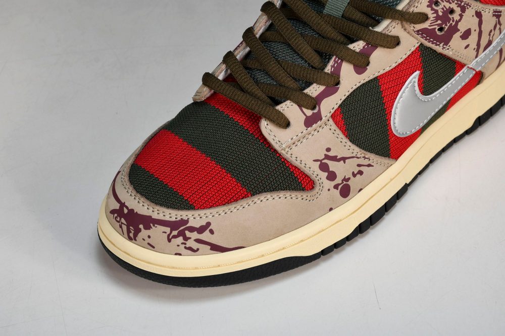 SB Dnk Low 'Freddy Krueger' - Image 10