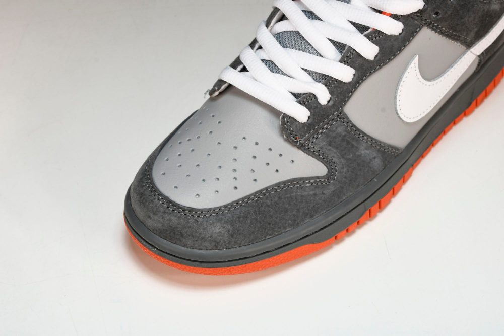 SB Dnk Low 'Staple NYC Pigeon' - Image 10