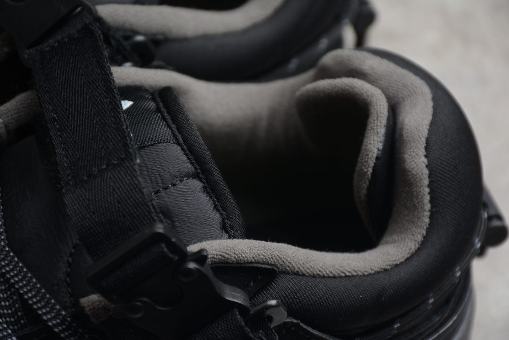 Forum Low x Bad Bunny 'Back to School' - Image 10