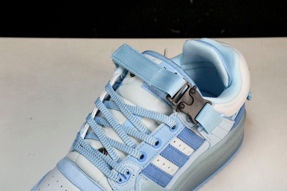 Forum Low x Bad Bunny 'Blue Tint' - Image 11