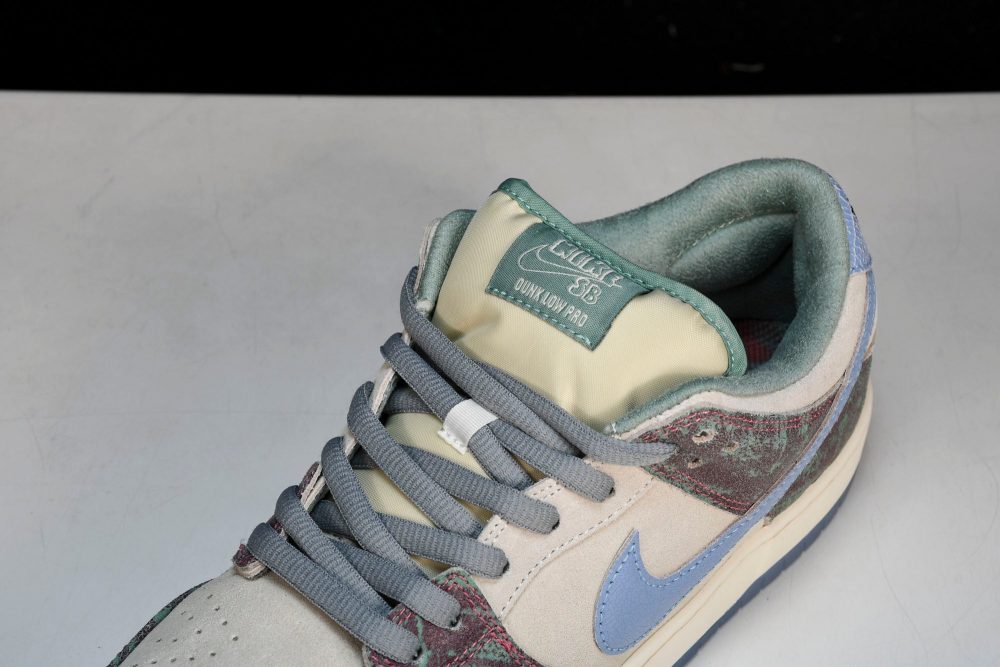 SB Dnk Low "Crenshaw Skate Club" - Image 11