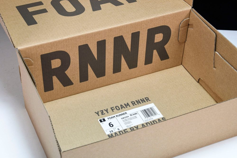 Yzy Foam RNNR 'Ochre' - Image 20