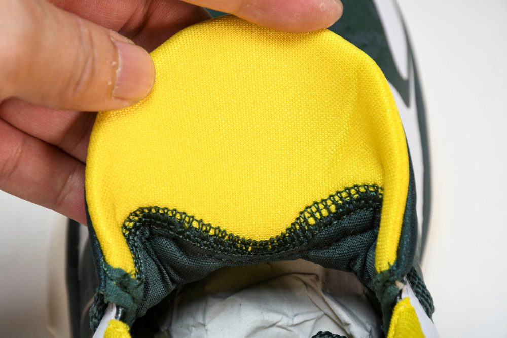 Kobe 5 Protro 'EYBL' - Image 12