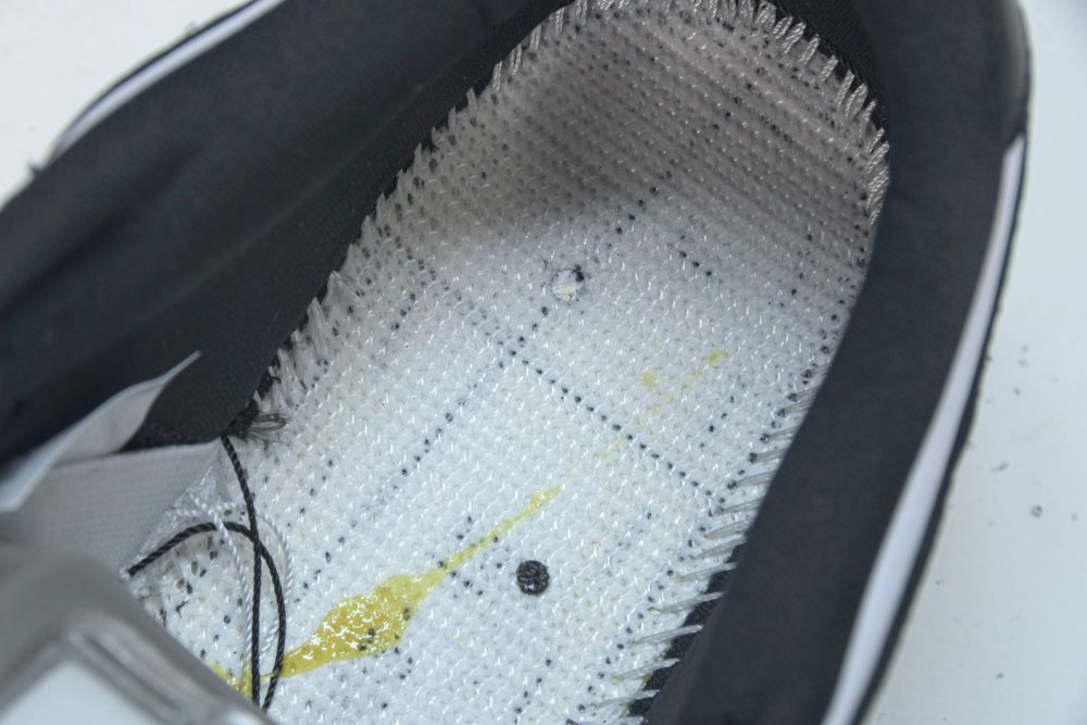 Supreme x SB Dnk Low Stars 'Black' - Image 12