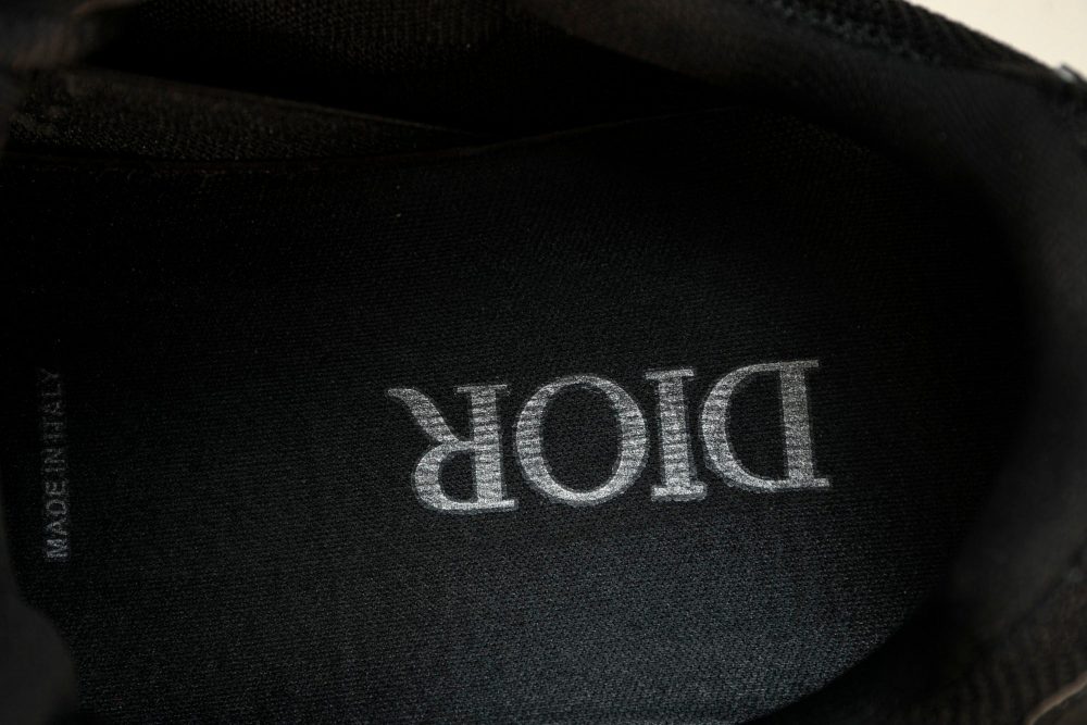 D1or B30 'Triple Black' - Image 13