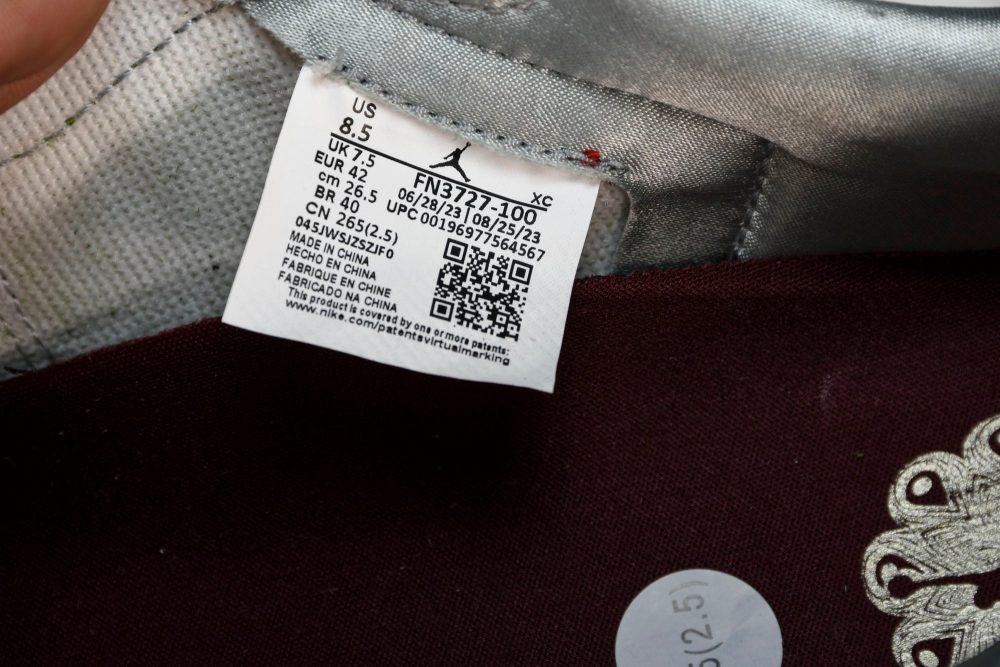 AJ1 Retro Low OG Year of the Dragon (2024) - Image 13