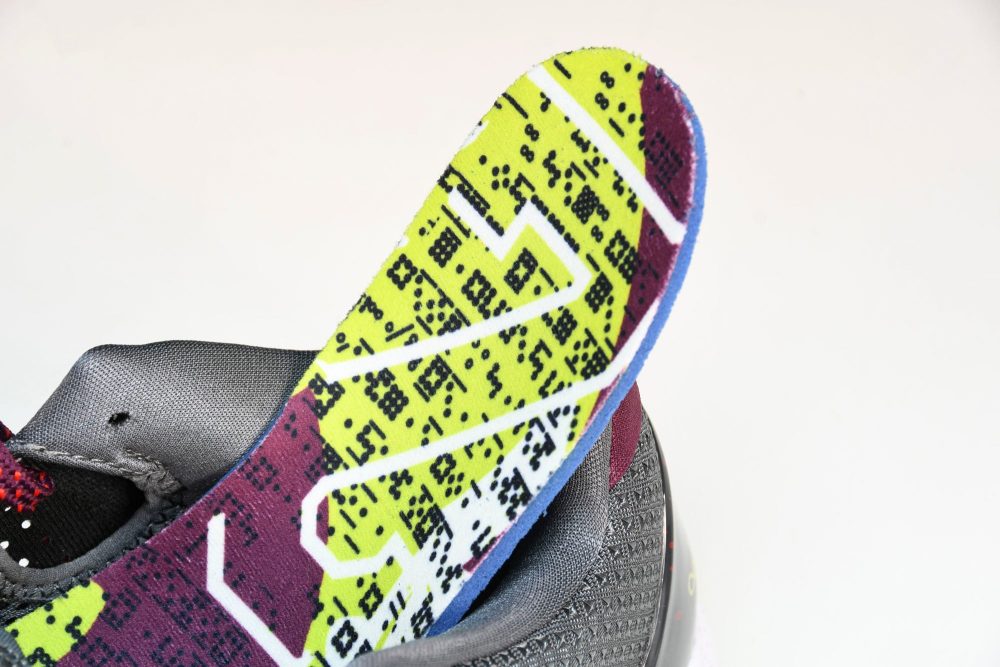Kobe 5 Protro 'Chaos' - Image 15