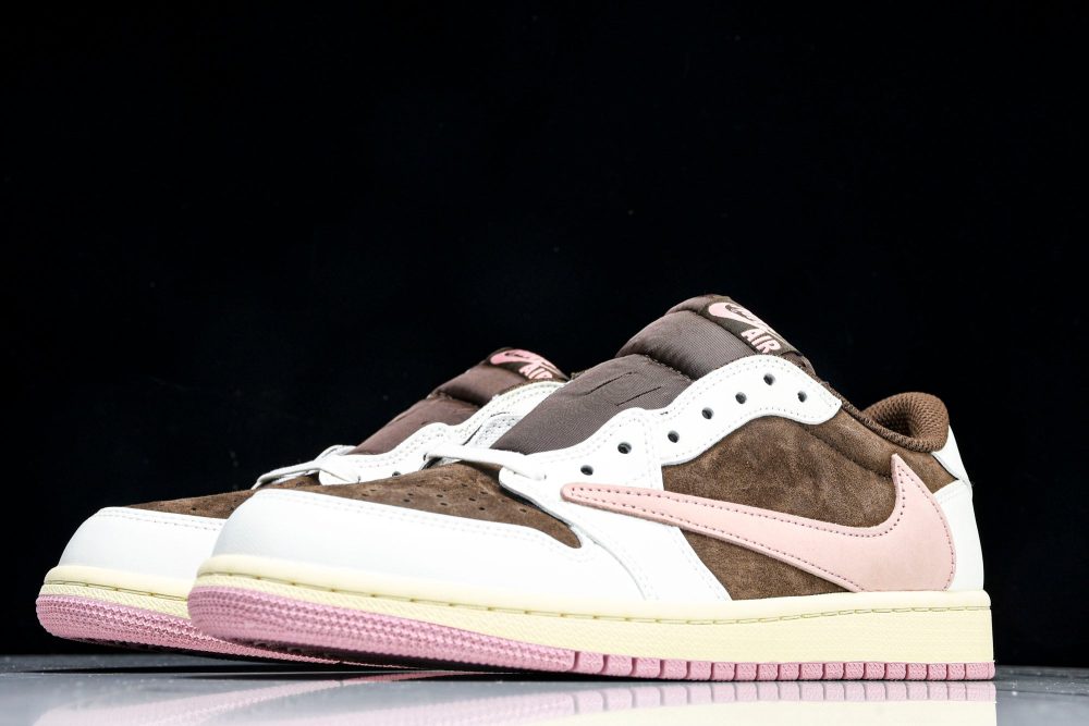 Travis Scott AJ1 Retro Low OG 'Dark Pony' - Image 2