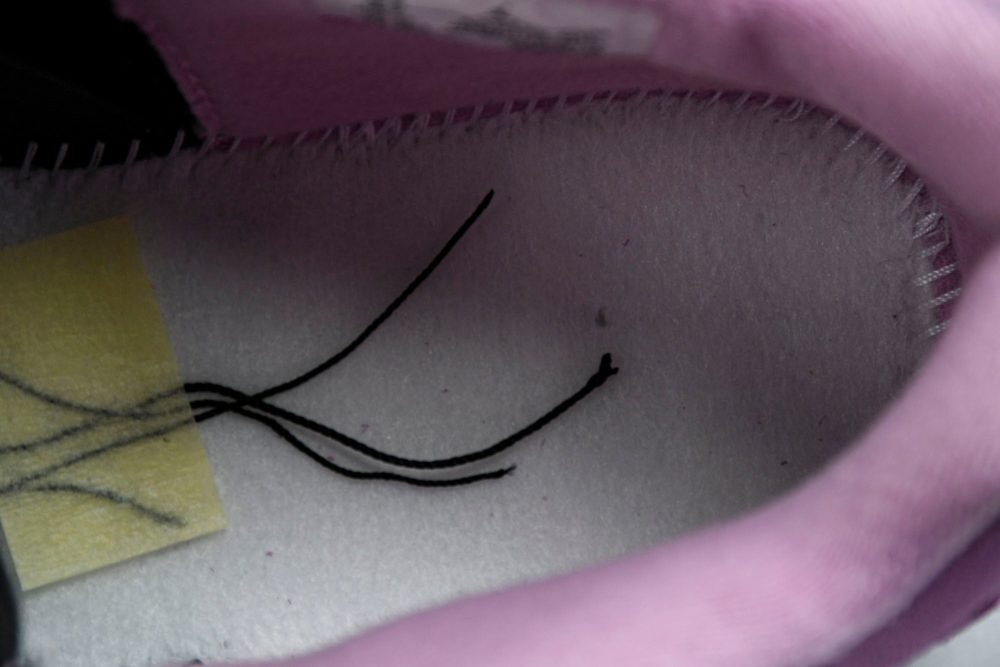 AJ4 Retro 'Orchid' - Image 15