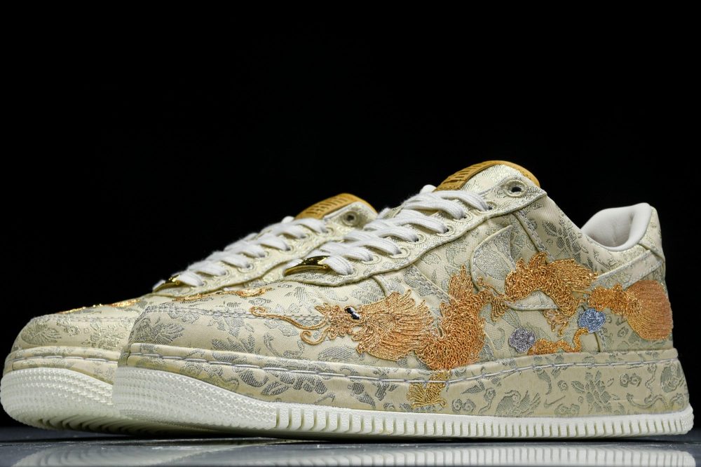 AF1 Low Year of the Dragon 'Gold' (2024) - Image 2