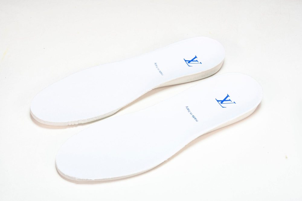 Louis Vuittоп Trainer Low 'Monogram Denim White Blue' - Image 16