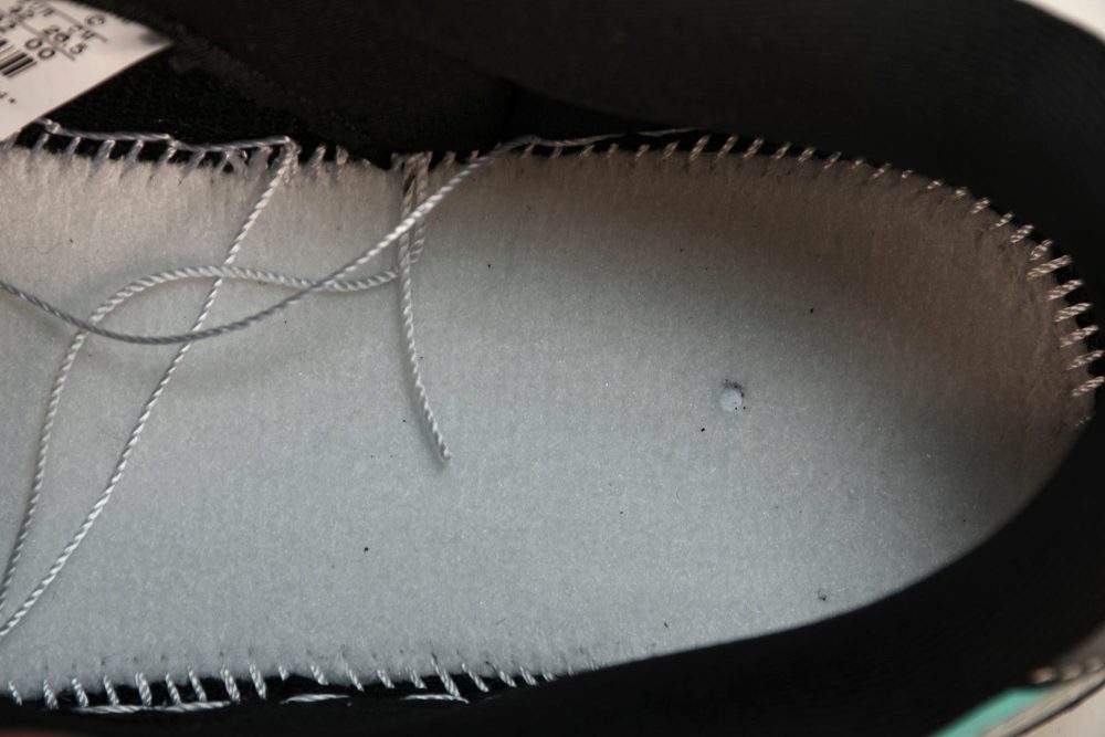 SB Dnk Low x Diamond Supply Co. - Image 17