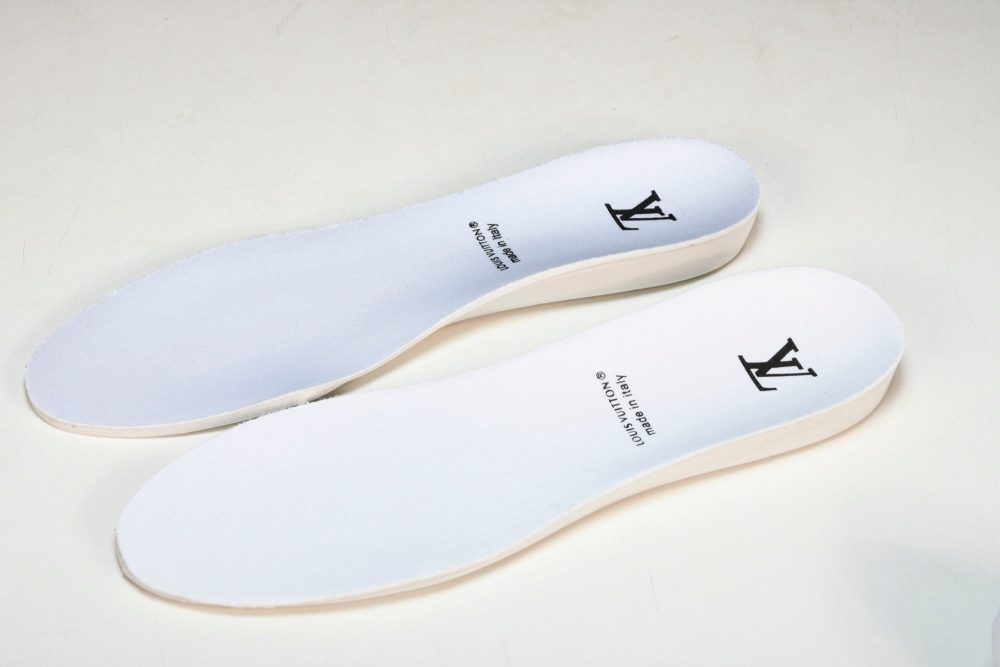 Louis Vuittоп Trainer Low 'Signature Red' - Image 17
