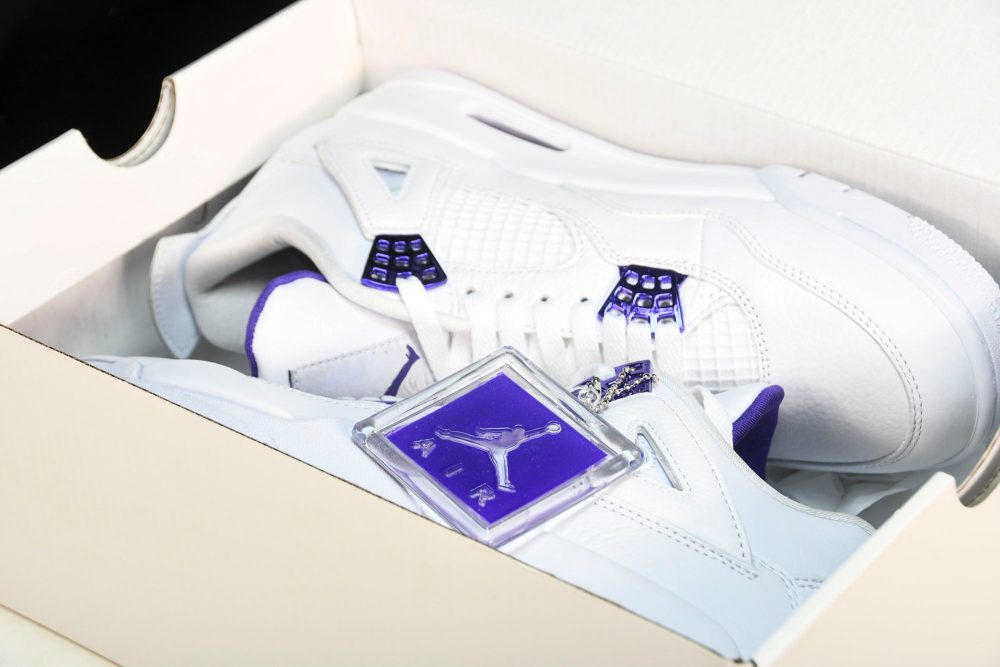 AJ4 Retro OG 'Purple Metallic' - Image 26