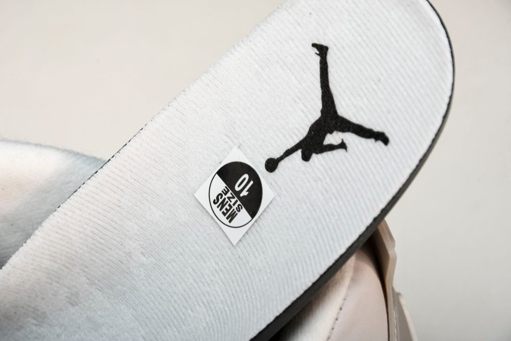 AJ4 Retro "Frozen Moments" - Image 15