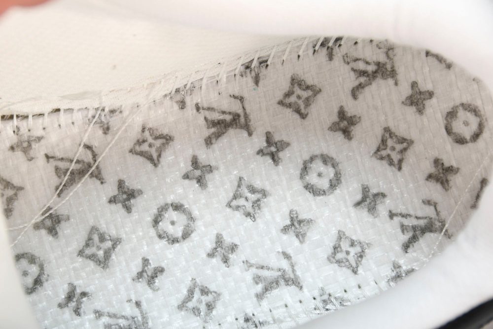 Louis Vuittоп x AF1 by Virgil Abloh 'Black White' - Image 15