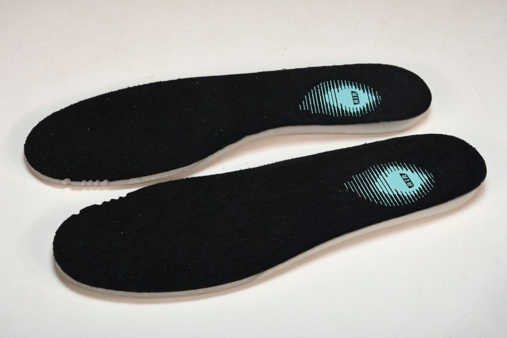 SB Dnk Low x Diamond Supply Co. - Image 19