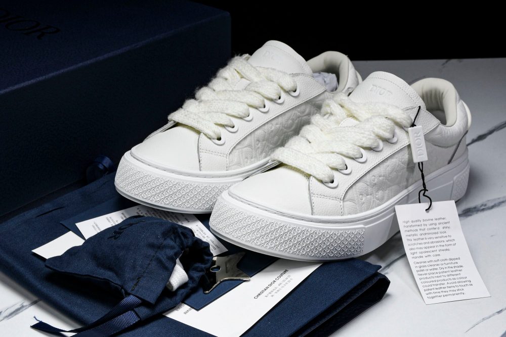 D1or B33 Gravity Leather 'Oblique Triple White' - Image 19