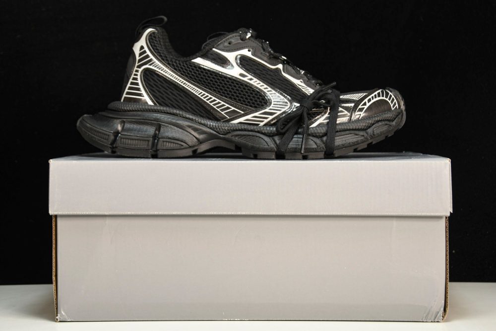 3XL Sneaker 'Black White' - Image 26