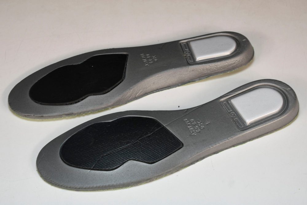 SB Dnk Low 'Staple Panda Pigeon' - Image 20
