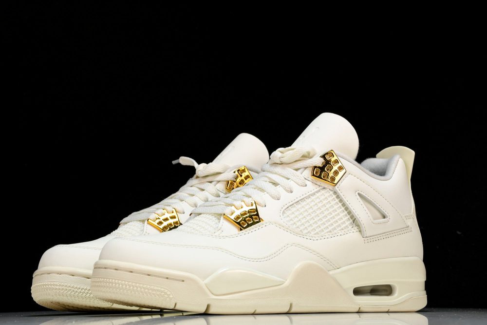 AJ4 Retro 'Metallic Gold' - Image 2