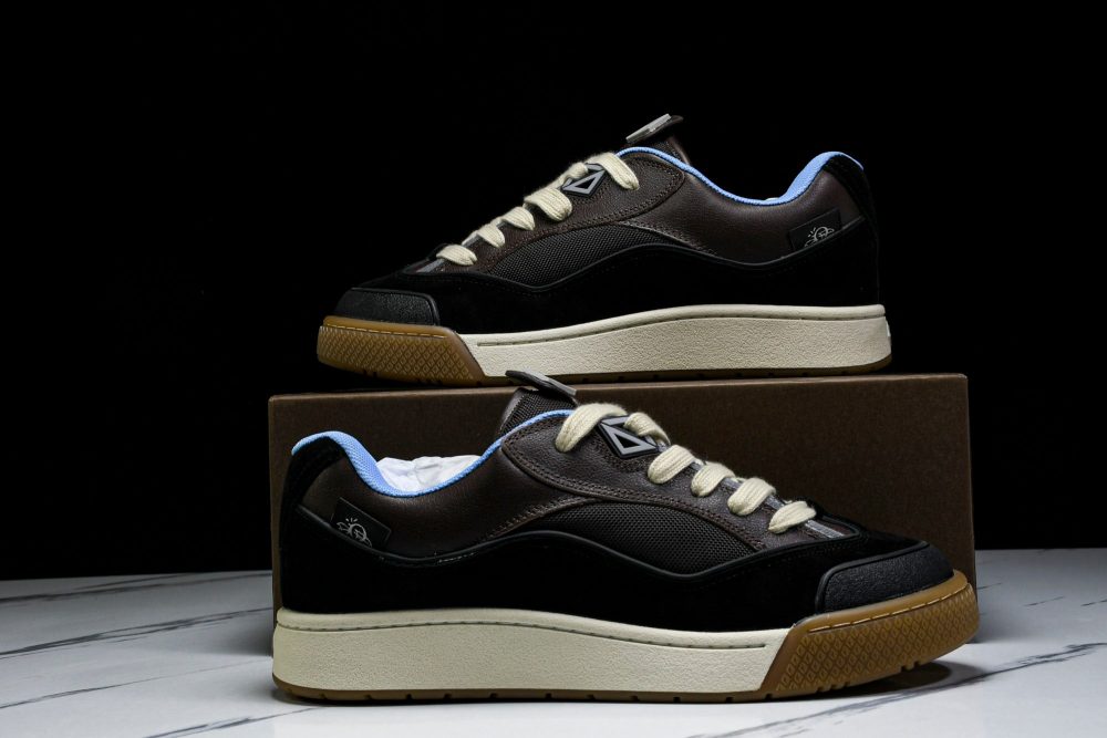 Travis Scott x D1or B713 Cactus Jack 'Mocha Black' - Image 19